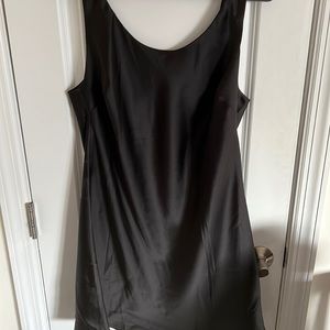 Gorgeous silky shift dress